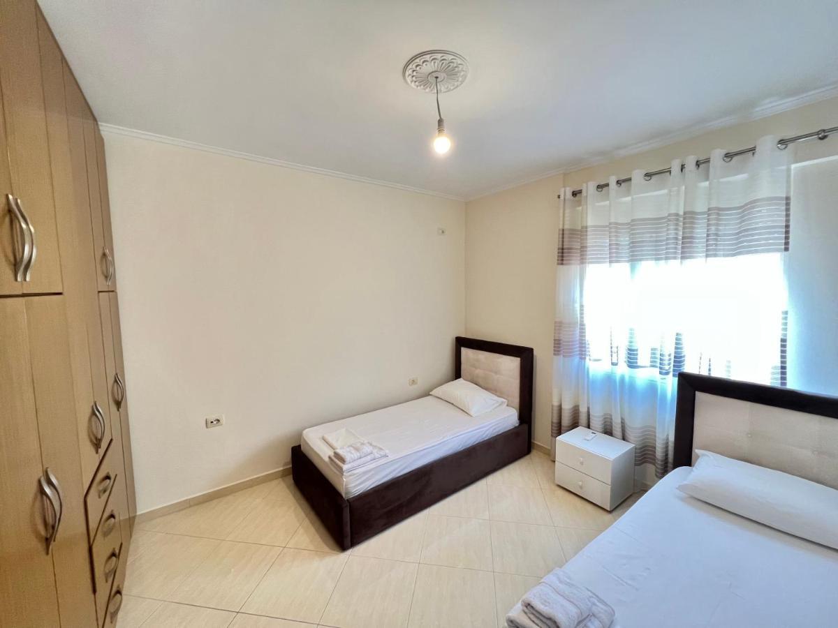 דירות סרנדה Ermis Apartament מראה חיצוני תמונה