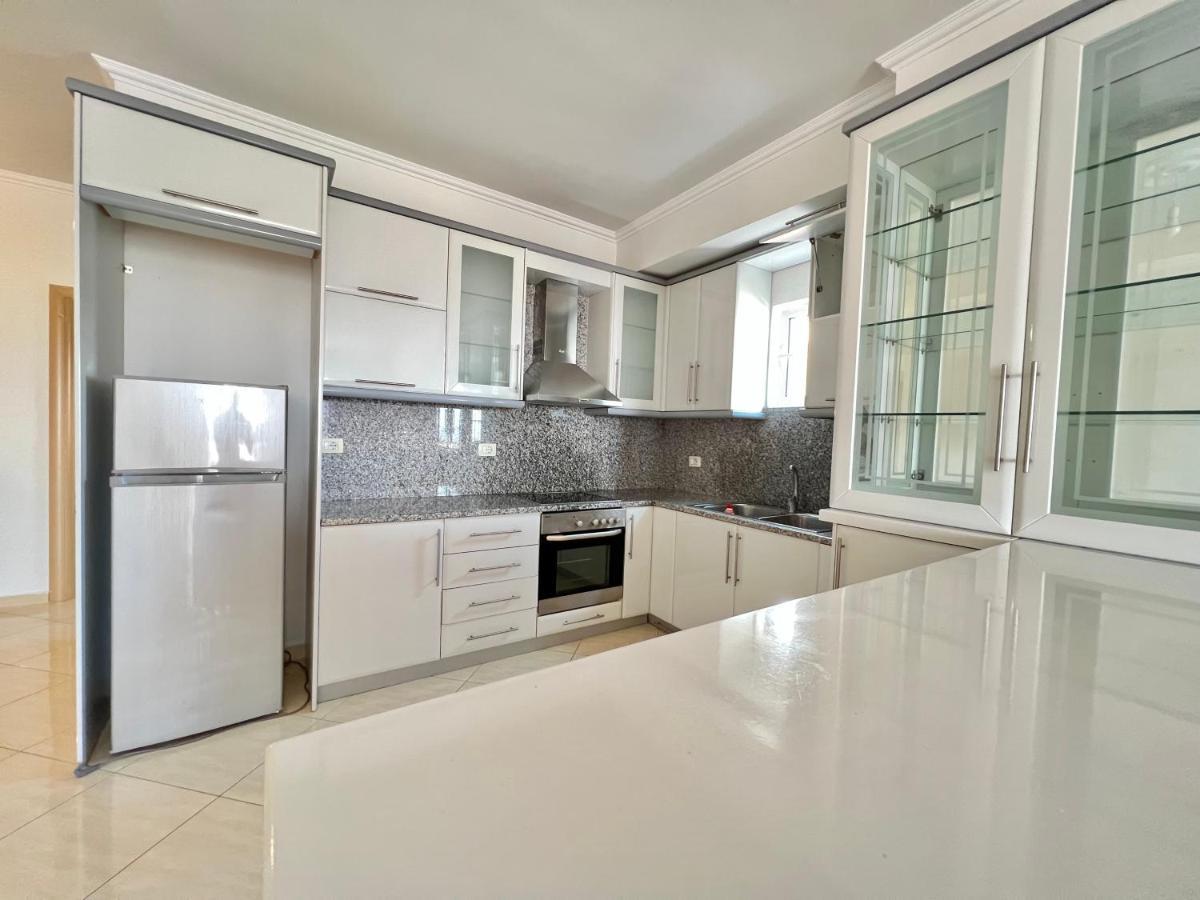 דירות סרנדה Ermis Apartament מראה חיצוני תמונה